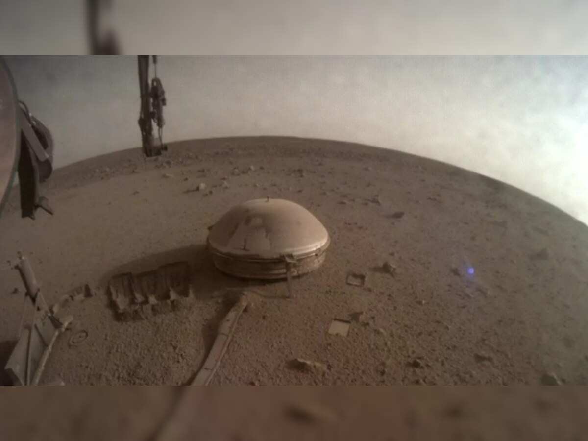 NASA के मंगल ग्रह इनसाइट लैंडर ने शेयर की आखिरी फोटो, देखें पोस्ट में क्या लिखा 