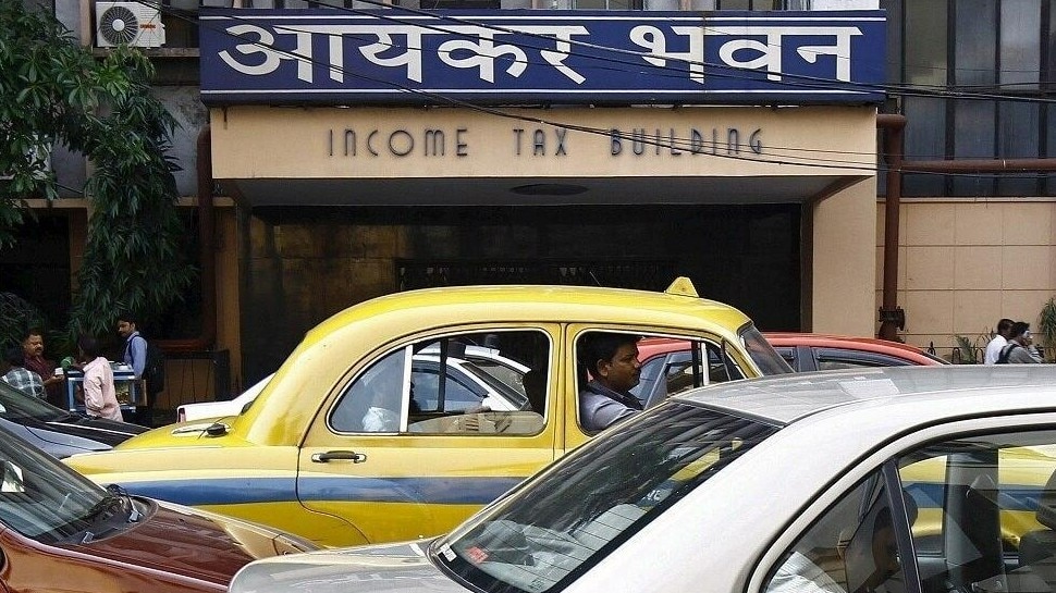 income tax raid in UP : यूपी में 1200 करोड़ रुपये का काला धन मिला, इनकम टैक्स रेड में निकली काली कमाई 