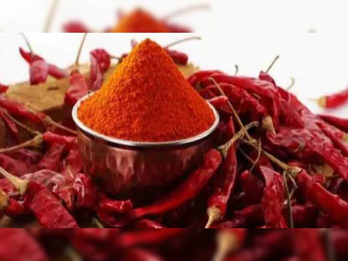 Astrology Tips Red Chilli Remedies Laal Mirch Ke Upay Red Chilli totke