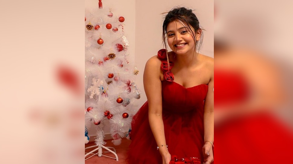 Anjali Arora viral video on Christmas looking hot and sexy Nude makeup and  mini red frock Instagram reel Atdnh | Anjali Arora Video: à¤…à¤‚à¤œà¤²à¥€ à¤…à¤°à¥‹à¤¡à¤¼à¤¾ à¤¨à¥‡  à¤¨à¥à¤¯à¥‚à¤¡ à¤®à¥‡à¤•à¤…à¤ª à¤”à¤° à¤®à¤¿à¤¨à¥€ à¤«à¥à¤°à¥‰à¤• à¤®à¥‡à¤‚