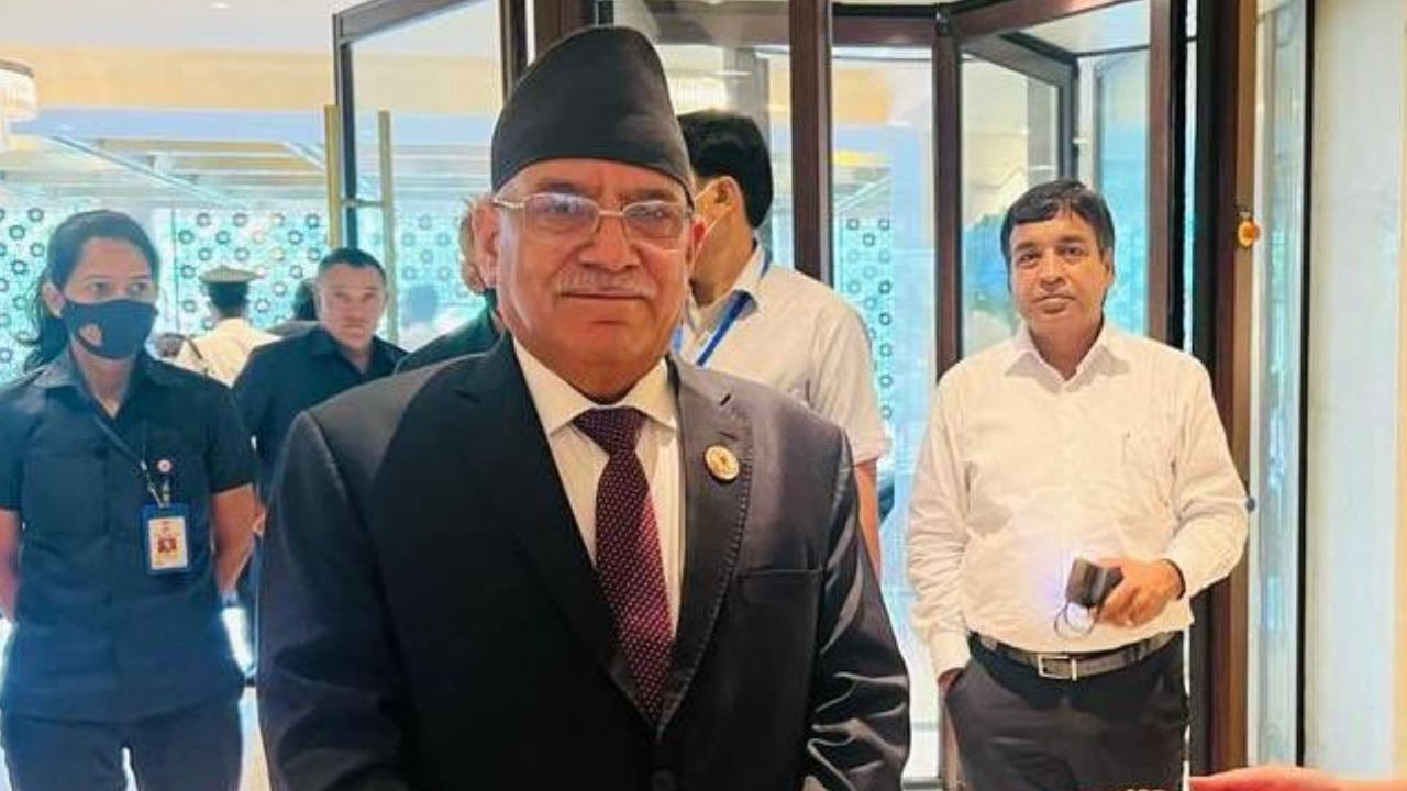 Nepal&#039;s New PM Oath: पुष्प कमल दहल &#039;प्रचंड&#039; फिर बने नेपाल के प्रधानमंत्री, तीसरी बार ली शपथ