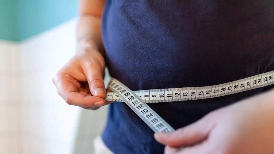 Weight Loss Tips: तुरंत छोड़ दें रोजाना की ये आदतें, वरना वेट लॉस बन जाएगा जी का जंजाल