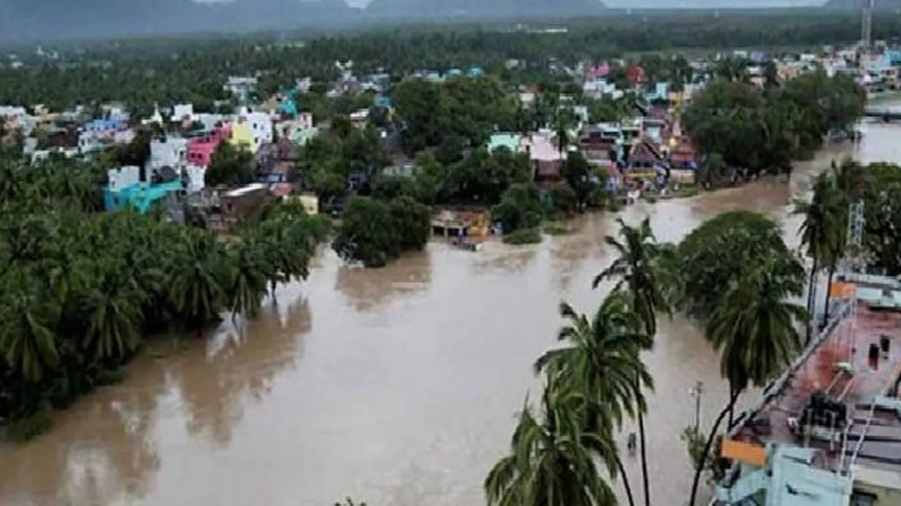Flood Alert: केरल के इडुक्की में बाढ़ का खतरा, मुल्लापेरियार पुल में जल स्तर 142 फुट तक पहुंचा