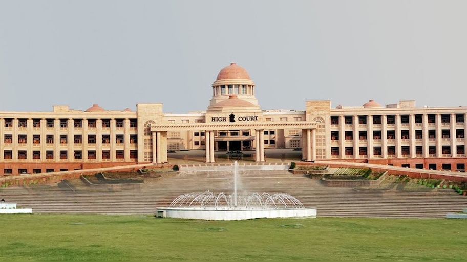 यूपी निकाय चुनाव में OBC रिजर्वेशन रद्द, सपा ने बीजेपी पर किया हमला