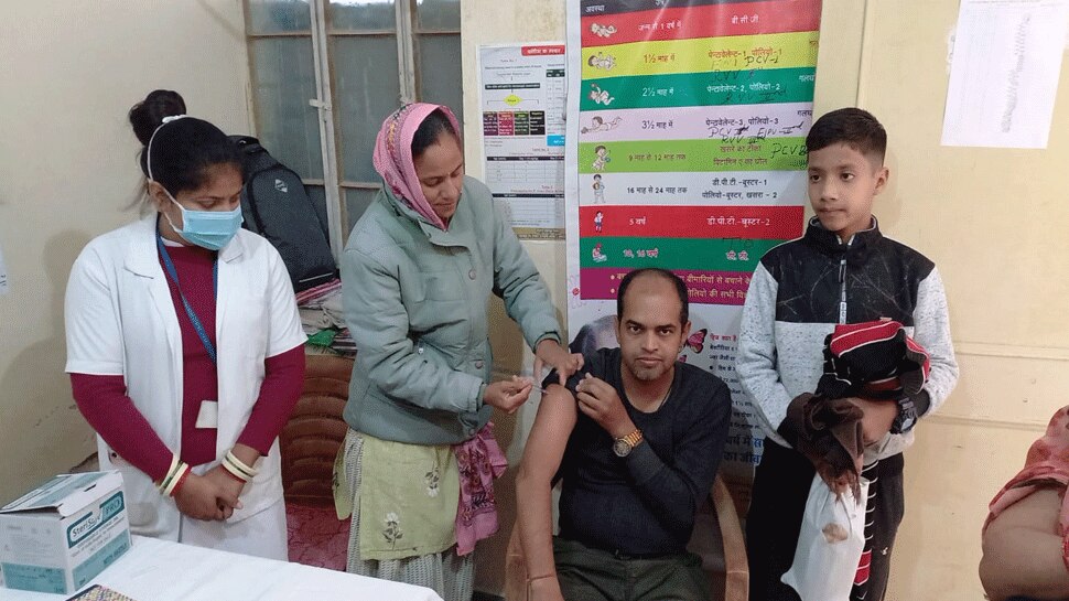 लक्ष्मणगढ़ में 20 केंद्रों पर होगा कोविड-19 का टीकाकरण, कोविशील्ड के लिए करना होगा इंतजार