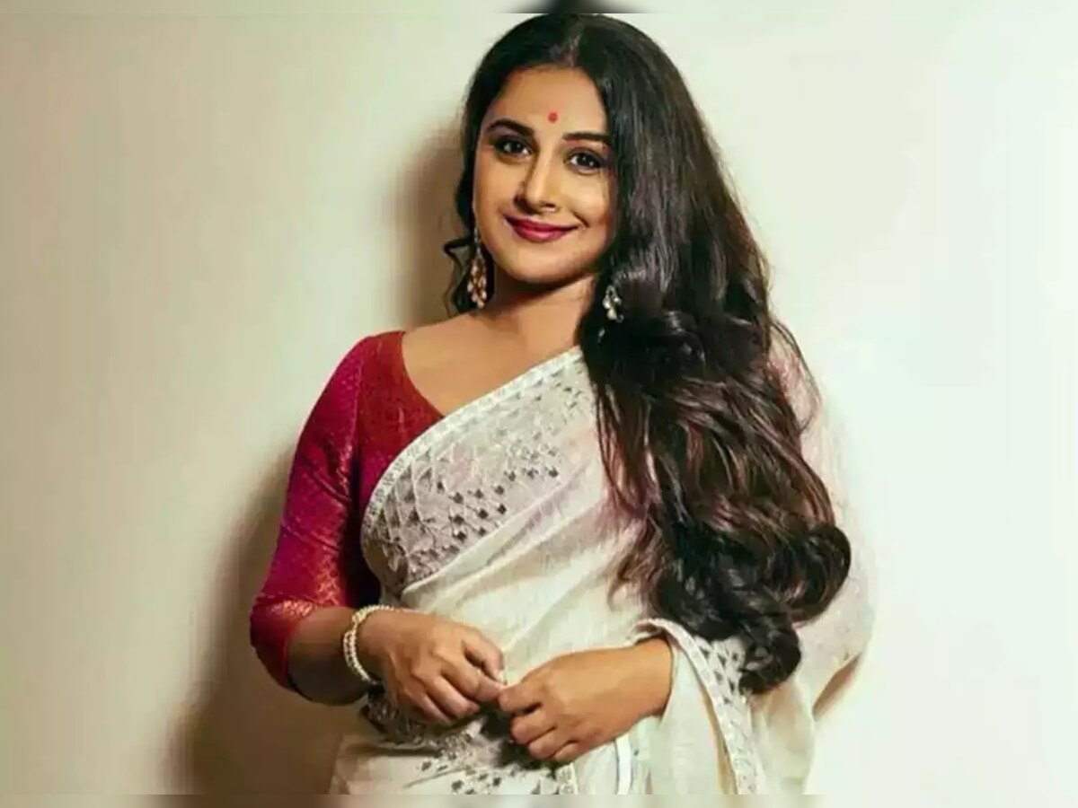 Hair Vitamins: सर्दियों में Vidya Balan की तरह संवारना है बाल, तो ये पांच Vitamins डाइट में करें शामिल, लोग कहेंगे वाह