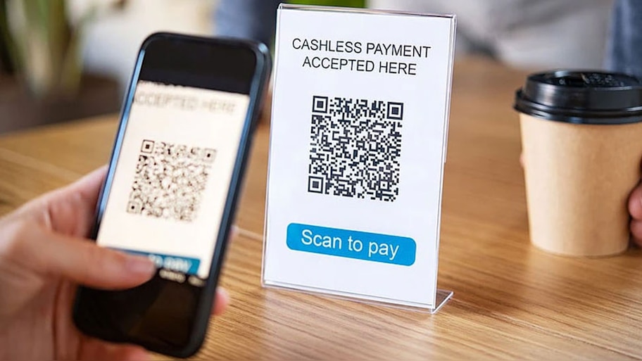 Instant payment with QR Code Can Be Dangerous | QR से पेमेंट में ...
