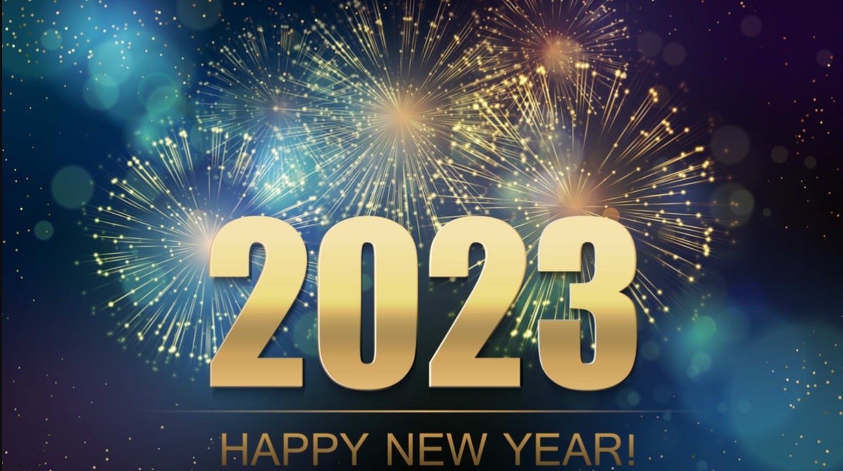 Happy New Year 2023 Wishes: अपनों को ऐसे कराएं खास होने का एहसास, न भूले नए साल पर ये खूबसूरत संदेश भेजना