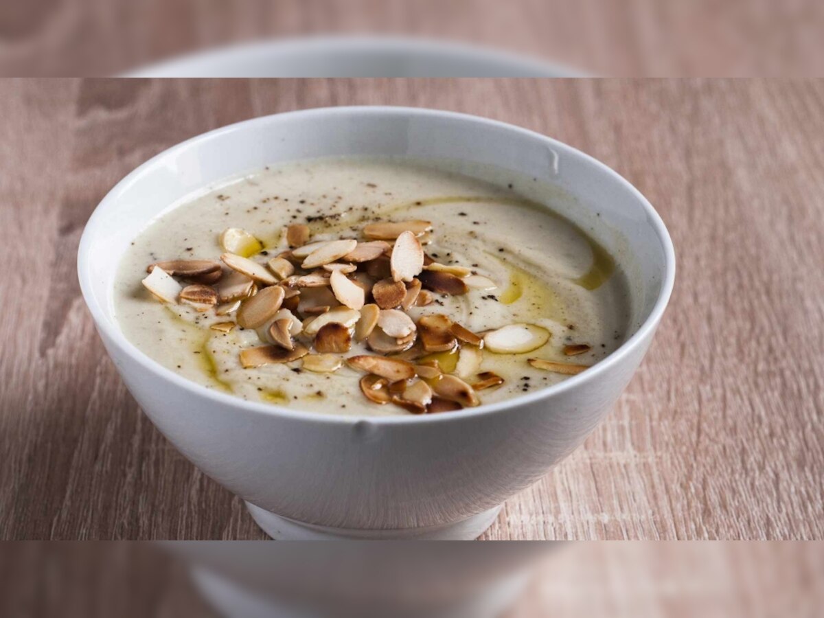 How to Make Almond Soup: शरीर को आंतरिक गर्मी प्रदान करता है बादाम का सूप, इस विधि से बनाकर पीएं