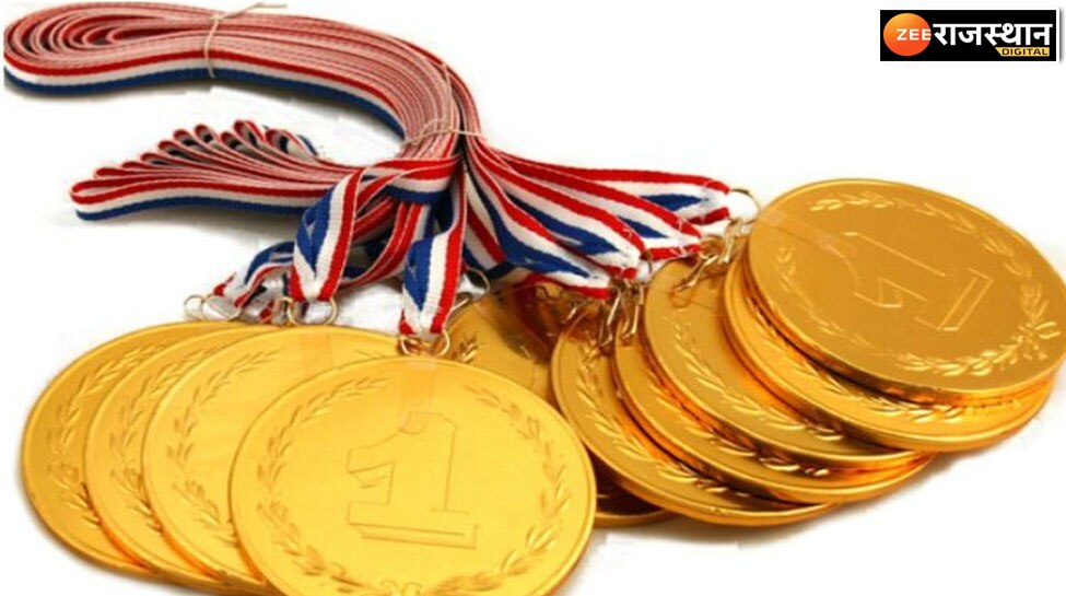 Sriganganagar News Raisinghnagar Darshana Jakhar won gold medal in
