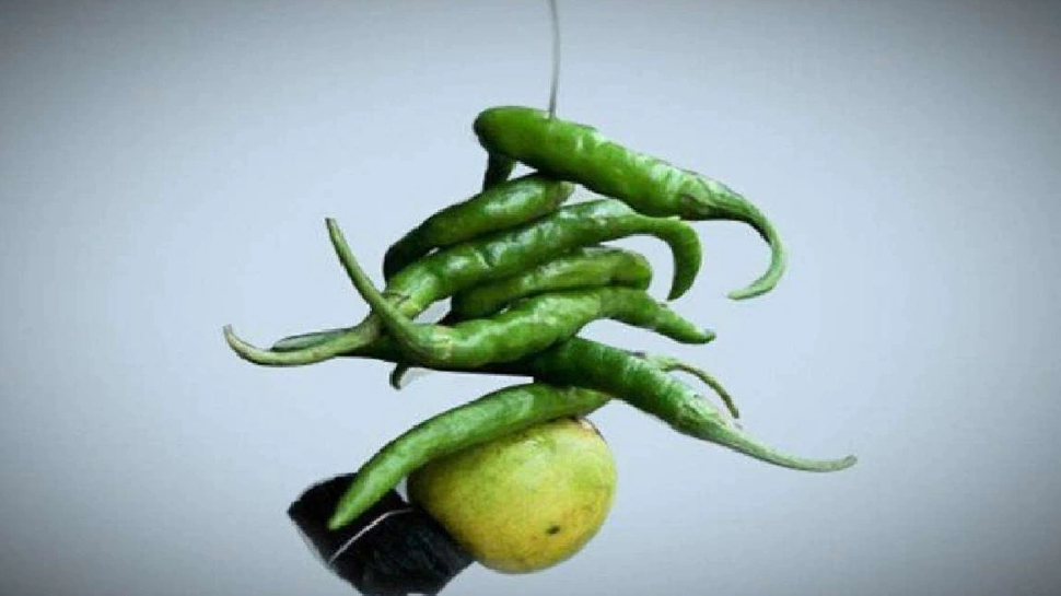 Lemon Chilly magical remedy neembu mirch ka Tona totka Know how to get ...
