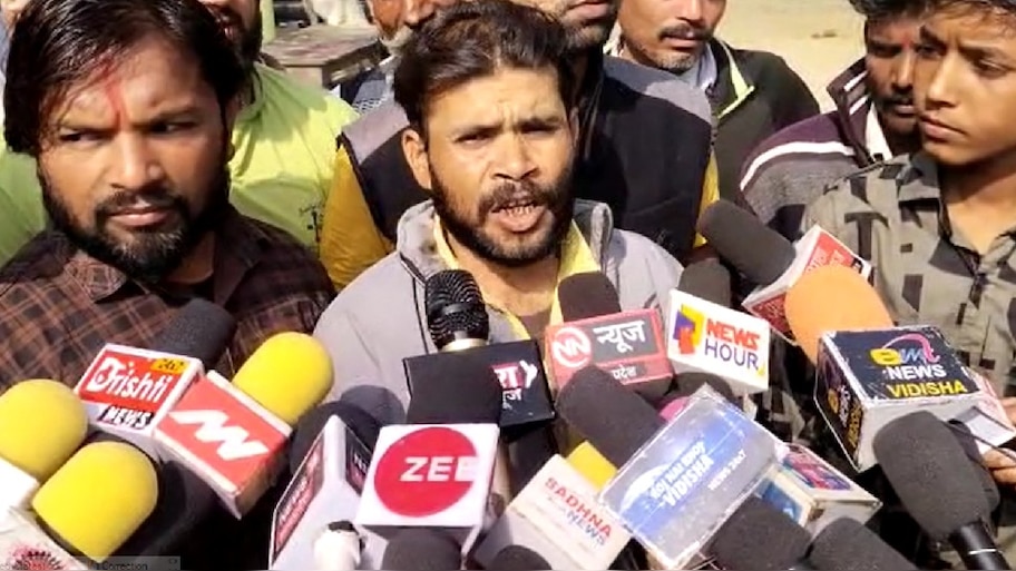 MP News Vidisha Shani devotees took to streets know why they said ...
