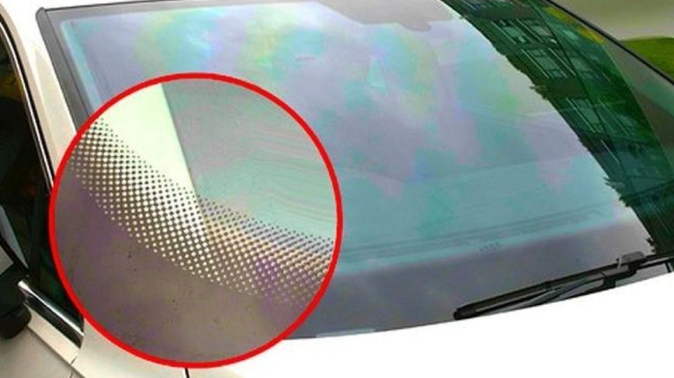 Here is how Black Dots on Windshields Help Your Car Car Windshield पर Here is how Black Dots on Windshields Help Your Car Car Windshield पर