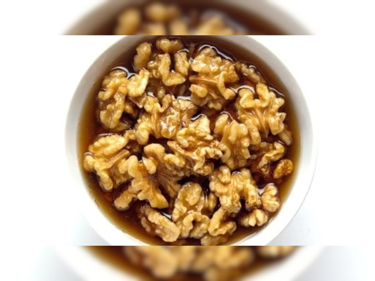 Soaked Walnuts Benefits For Body In Hindi