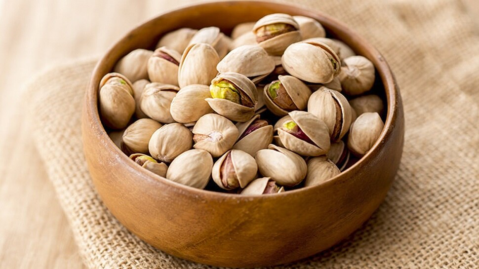 Benefits Of Pistachios 5 amazing benefits of eating pista dry fruit in