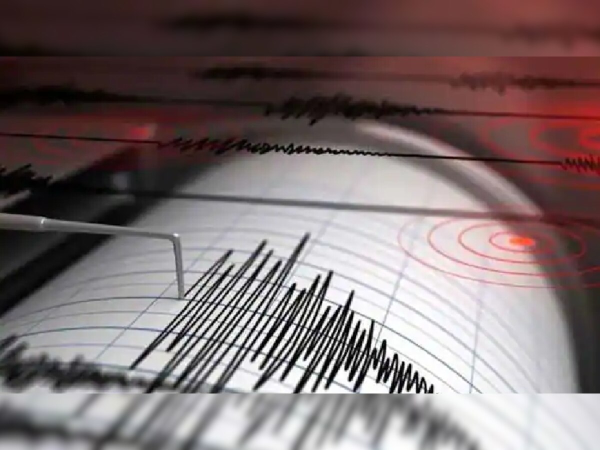 Earthquake: Delhi NCR में भूकंप के तेज झटके, 5.9 महसूस की गई तीव्रता 