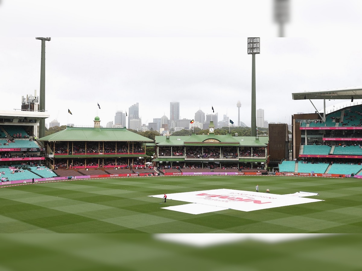 Sydney Test: मौसम की पड़ी मार, ऑस्ट्रेलिया और द. अफ्रीका के बीच सिडनी टेस्ट के तीसरे दिन का खेल हुआ रद्द