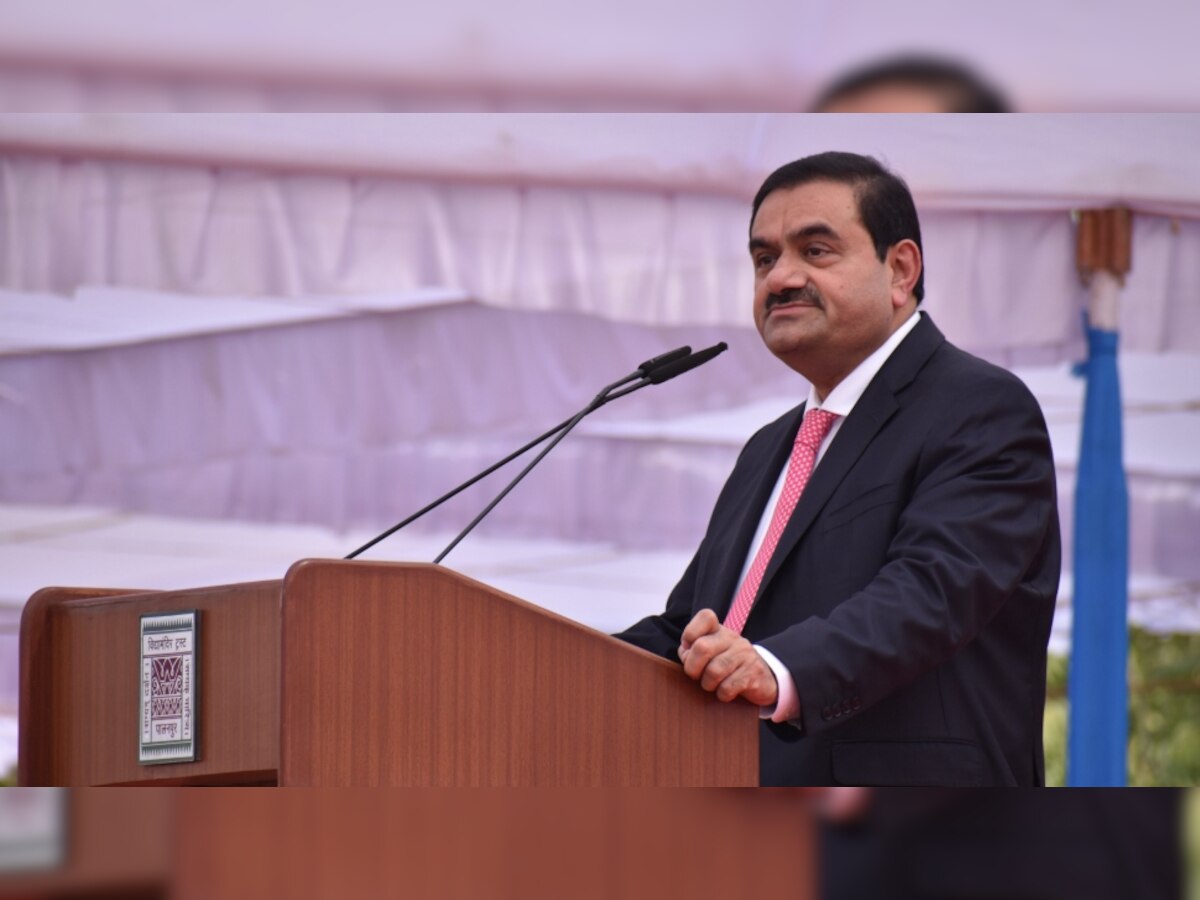 Gautam Adani: रंगरूट से नंबर वन रईस कैसे बने गौतम अडानी? खुद बताई कहानी, राजीव गांधी-मनमोहन सिंह को ऐसे किया याद