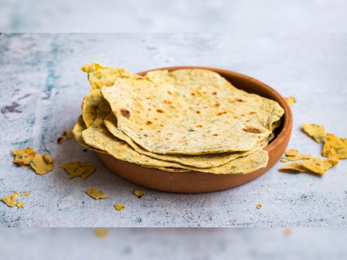 Leftover Roti Snack: बासी रोटी से बनाकर खाएं ये क्रिस्पी स्नैक, ब्लड प्रेशर रहेगा कंट्रोल, स्वाद भी लगेगा गजब