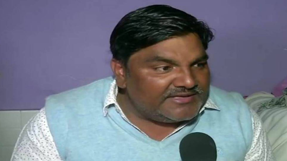 Delhi Riots 2020: ताहिर हुसैन के ख़िलाफ़ आरोप तय; पूर्व पार्षद पर दंगे भड़काने का इल्ज़ाम Delhi Riots 2020: ताहिर हुसैन के ख़िलाफ़ आरोप तय; पूर्व पार्षद पर दंगे भड़काने का इल्ज़ाम