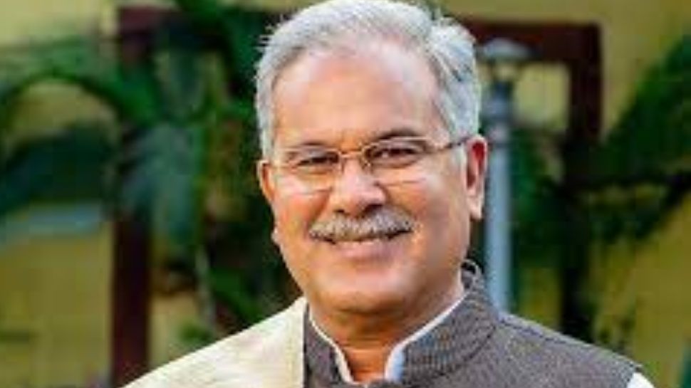 सीएम भूपेश बघेल पूरे कर रही सारे वादे, धमतरी जिले में जनता से किया सीधा संवाद