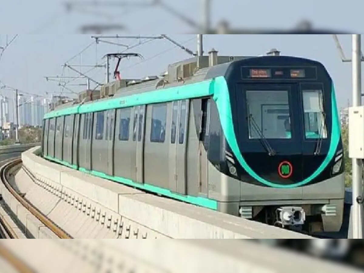 Noida Metro : 50 रुपये हों तो ही नोएडा के मेट्रो स्टेशन में प्रवेश करना, यात्रियों के लिए नए नियम तय