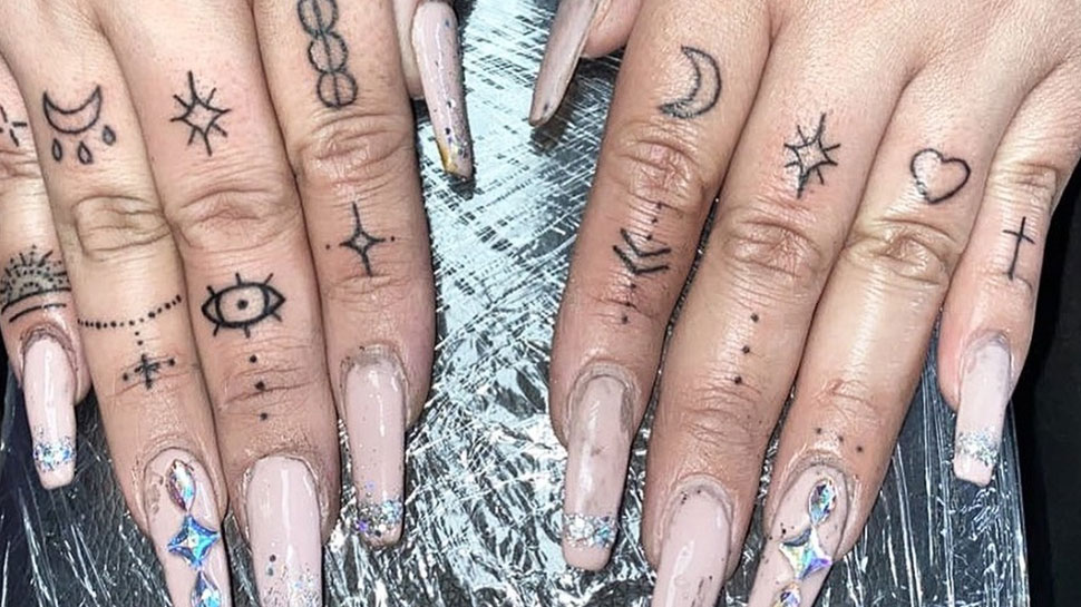 Are Finger Tattoos a Bad Idea  Saved Tattoo