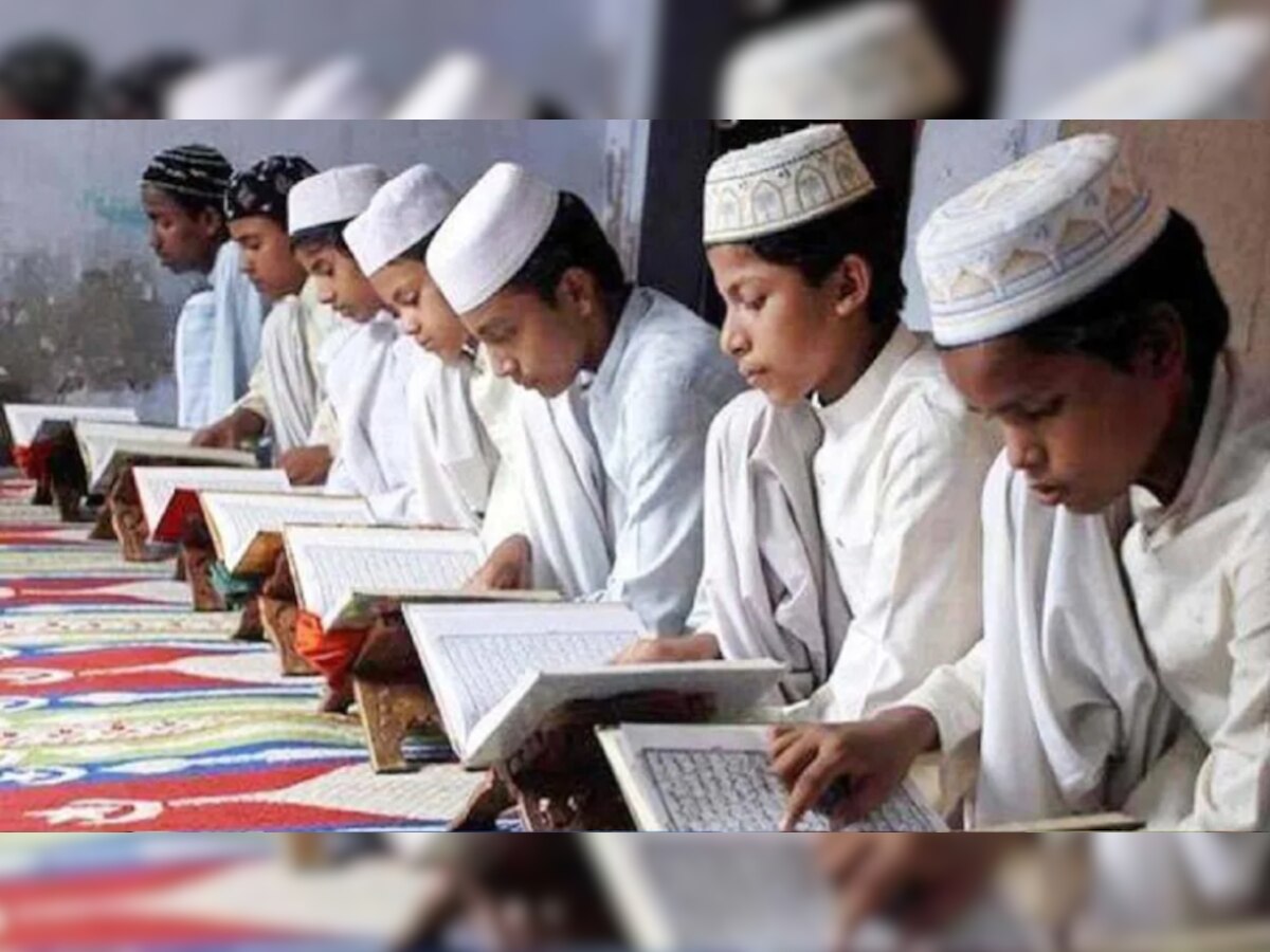 Madarsa Weekly Holiday: ऑल इंडिया उलेमा बोर्ड ने CM को लिखा ख़त; मदरसों में इस दिन अवकाश की रखी मांग