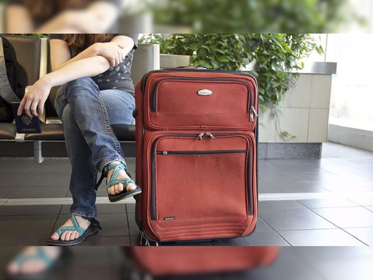 Suitcase: चार साल पहले एयरपोर्ट पर गुम हुआ था महिला का सूटकेस, अब इस हालत में मिला..यकीन नहीं हुआ