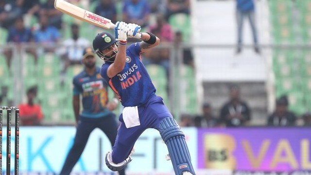 IND vs SL,3rd ODI: नये साल में हुई पुराने कोहली की वापसी, आखिरी मैच में शतक ठोक लगा दी रिकॉर्ड्स की झड़ी