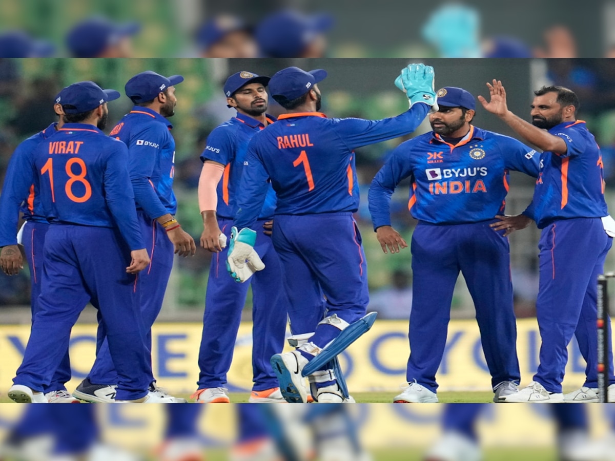 Ind Vs NZ: वनडे सीरीज में होगी नंबर वन बनने की जंग, इतिहास रचने से सिर्फ दो सीरीज दूर भारतीय टीम