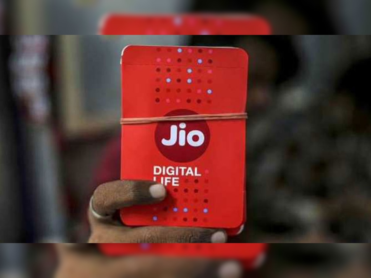 5G चलाने के चक्कर में Jio यूजर्स की हो रही फजीहत, Call से लेकर Messages तक सब हो जा रहा है बंद 