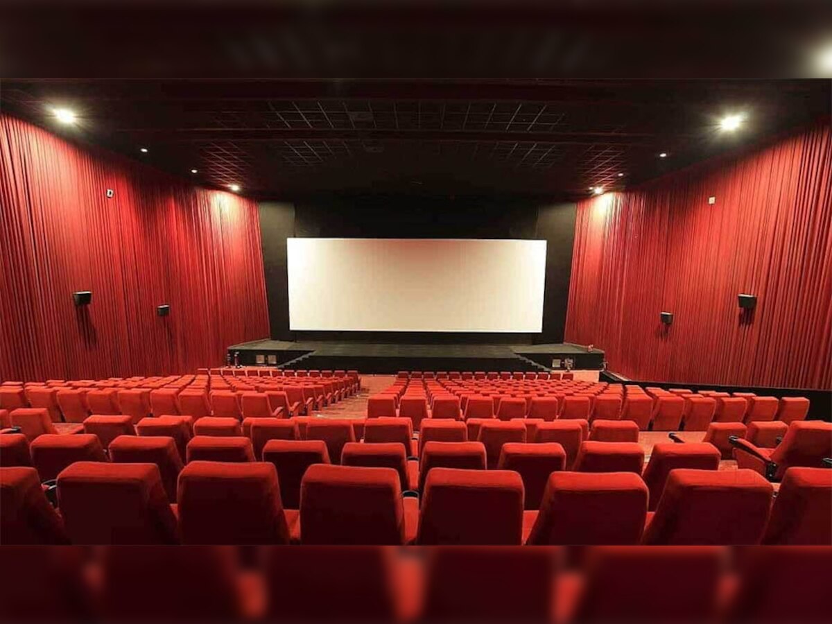 Cinema Lovers Day: शुक्रवार को इन मल्टीप्लेक्सों में सिर्फ 99 रुपये का टिकट, शहर में चेक कर लें लिस्ट