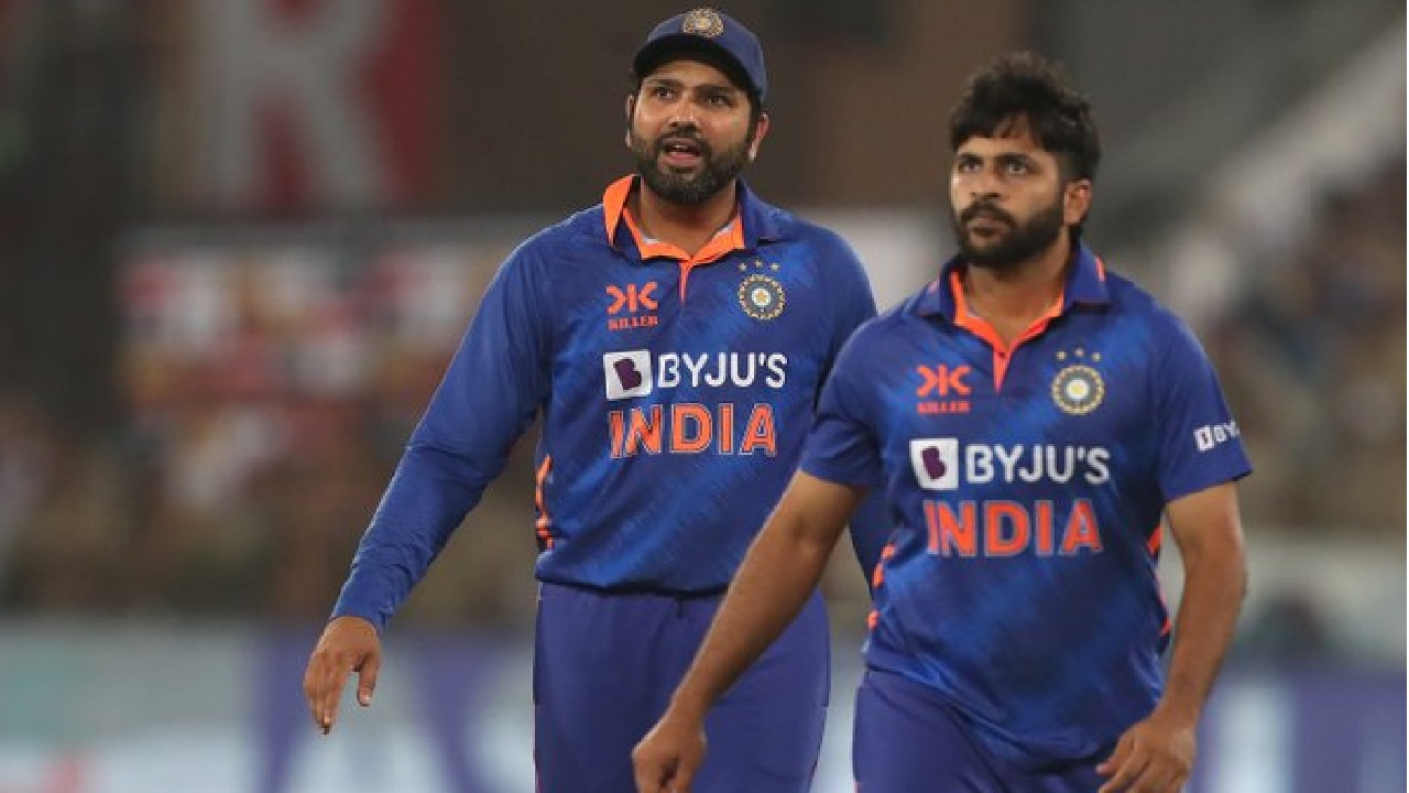 IND vs NZ, 2nd ODI: उमरान मलिक या शार्दुल ठाकुर,कौन ज्यादा बेहतर किसे मिलेगा मौका, गेंदबाजी कोच ने किया खुलासा