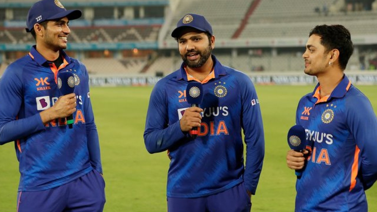 IND vs NZ, 2nd ODI: रायपुर वनडे से पहले भारत को लगा बड़ा झटका, जानें रोहित की किस गलती के लिये ICC ने पूरी टीम पर लगाया भारी जुर्माना