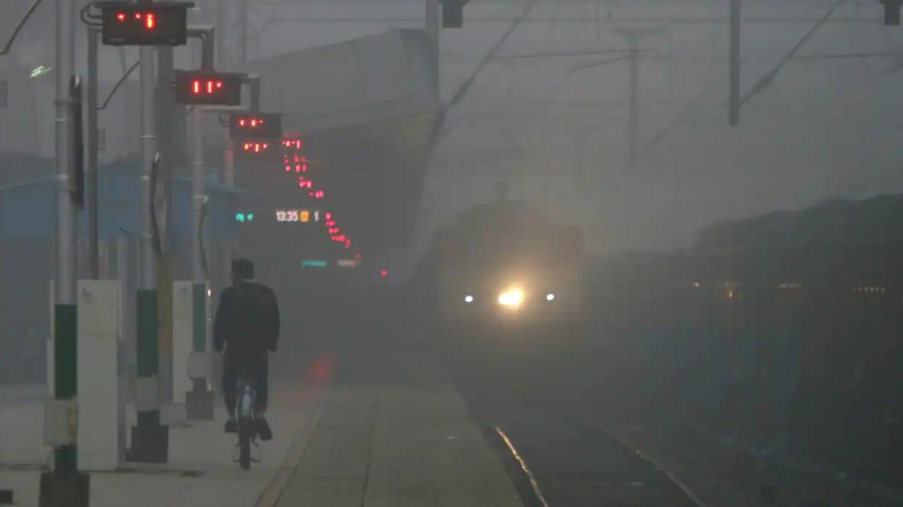 Cancelled Train: रेलवे ने 21 जनवरी को रद्द कीं 320 ट्रेनें, यहां देखिए कैंसल ट्रेनों की पूरी लिस्ट