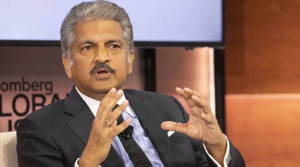 Anand Mahindra ने 14 साल बाद क‍िया यह बड़ा खुलासा, ह‍िल गई पूरी ब‍िजनेस इंडस्‍ट्री