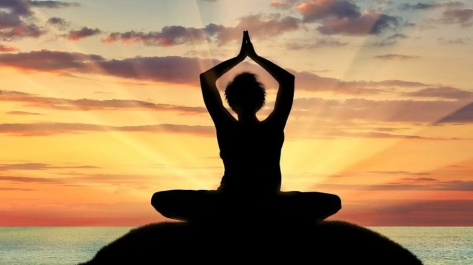 Which yoga is best for positive thinking and stay positive | Hindi ...
