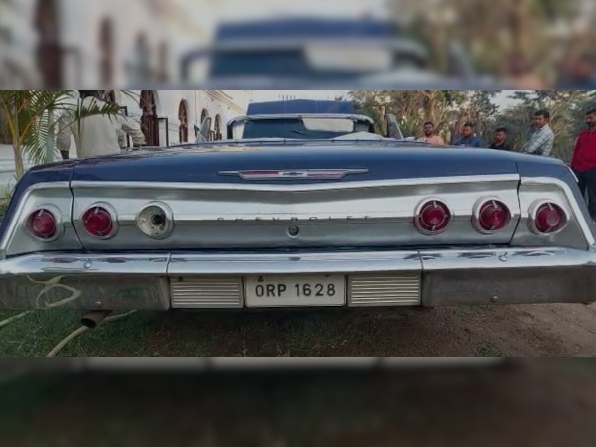 keonjhar king Vintage car: କେନ୍ଦୁଝର ରାଜାଙ୍କ ଗାଡି ସଉକ, ନୂଆରୂପରେ ଏବେ ରାସ୍ତାରେ ଗଡିବ ଏସବୁ ପୁରୁଣା କାର