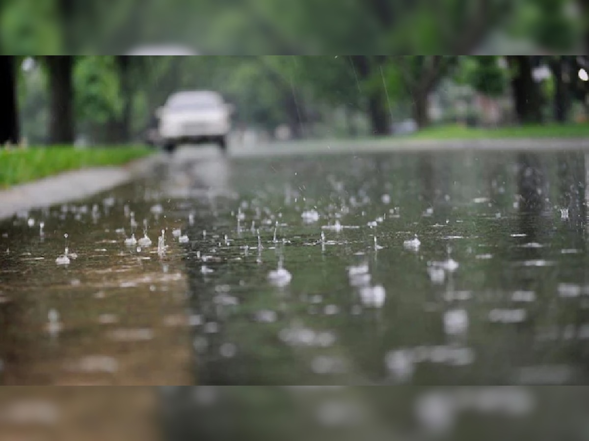 Delhi-NCR Weather Update: आज से फिर बदलेगा मौसम का मिजाज, दिल्ली सहित इन राज्यों में बारिश के आसार 