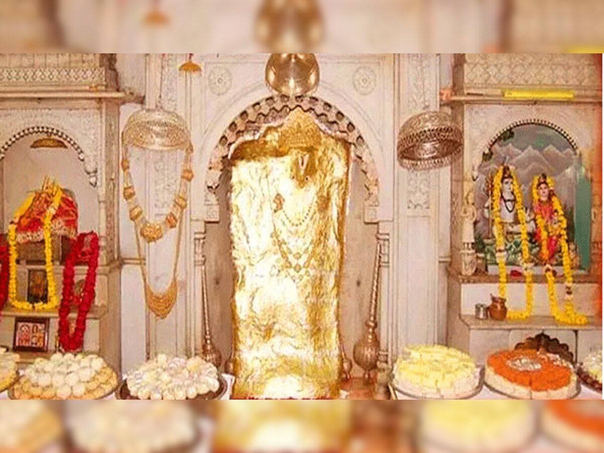 Mehdipur Balaji : हनुमान जी का वो मंदिर जहां मूर्ति के छाती में हैं छेद, बहता है पसीना 