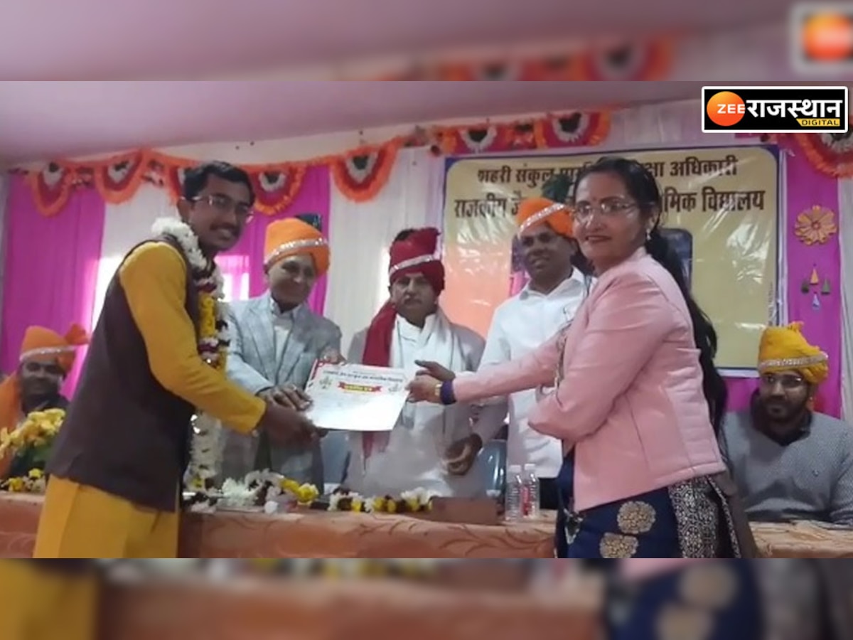 ब्यावर के जैन गुरुकुल स्कूल के वार्षिकोत्सव में छात्राओं ने गाए राजस्थानी गीत