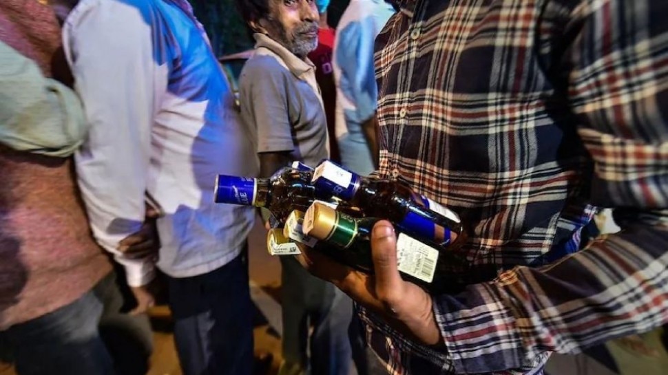 Dry Days Full List in Uttar Pradesh Yogi Adityanath Govt यूपी में