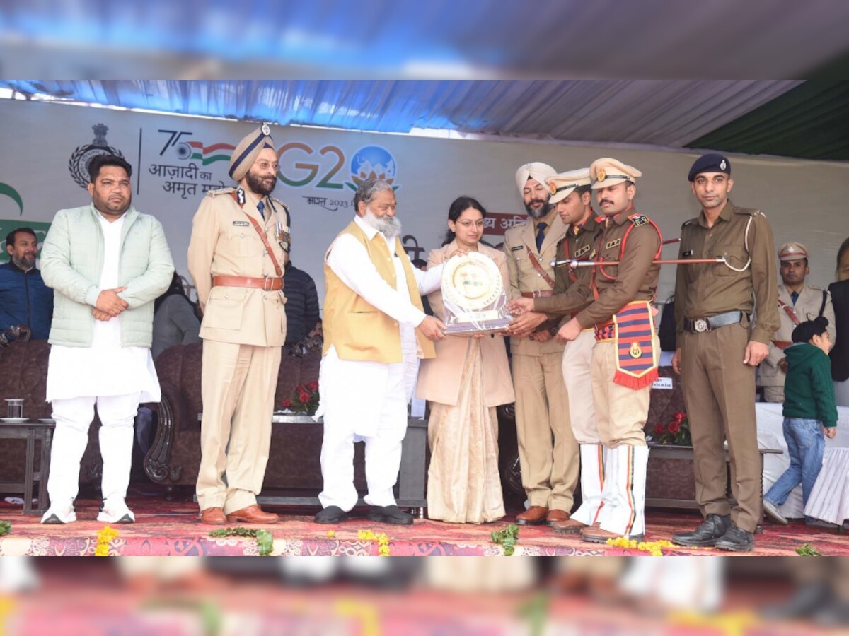 हरियाणा की बेटियों को जल्द मिलेगी खुशखबरी, पुलिस में भर्ती होंगी 15 प्रतिशत महिलाएं