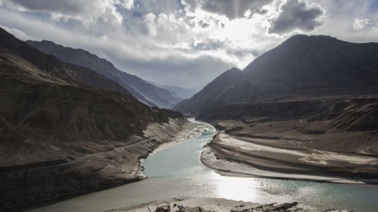 क्या है सिंधु जल संधि, जिसे लेकर भारत ने पाकिस्तान को दिया नोटिस