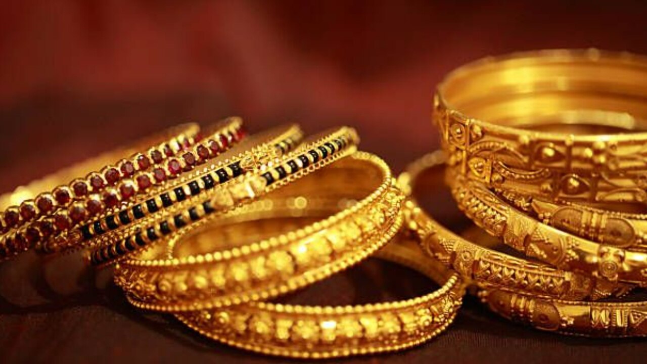 Gold Price 27 Jan: 2700 रुपये गिरा सोने का दाम, बाजार में इतना सस्ता हुआ गोल्ड