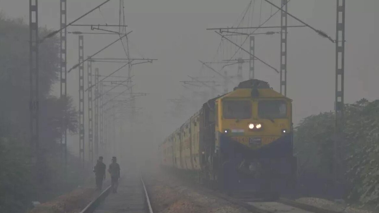 Cancelled Train 28 Jan: शनिवार को कैंसल हुईं 332 ट्रेनें, यहां चेक करें रद्द ट्रेनों की लिस्ट