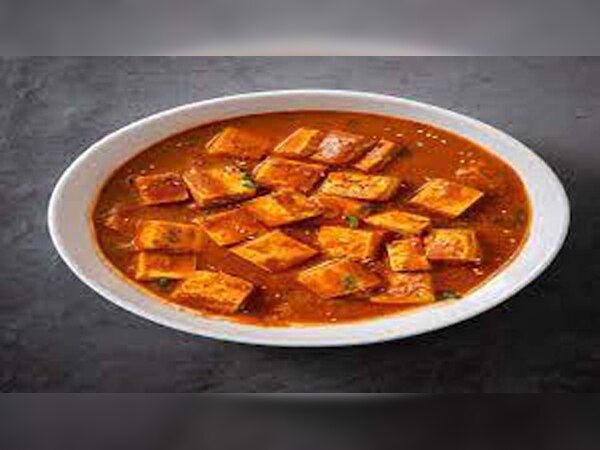 Tasty Food: सब्जी की ग्रेवी का स्वाद बढ़ा देंगी ये चीजें, इन टिप्स से खाना हो जाएगा मजेदार