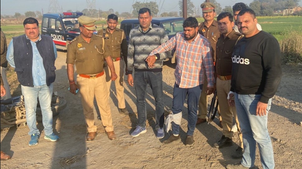 Hapur Encounter: पुलिस मुठभेड़ में दबोचा गया 15 हजार का इनामी बदमाश, एक फरार