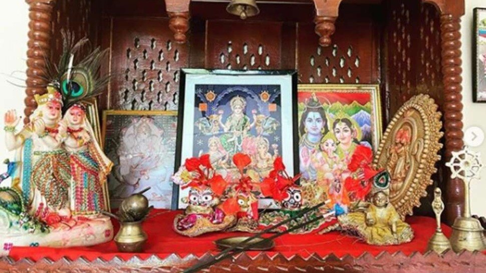 Hindu Astro Tips: घर में इन 5 देवी-देवताओं की प्रतिमा रखने से दिनोंदिन बढ़ते हैं कलह-क्लेश, छीन लेते हैं सुख-चैन